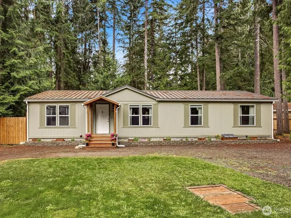 90 N Hamma Hamma Drive E, Hoodsport, WA 98548