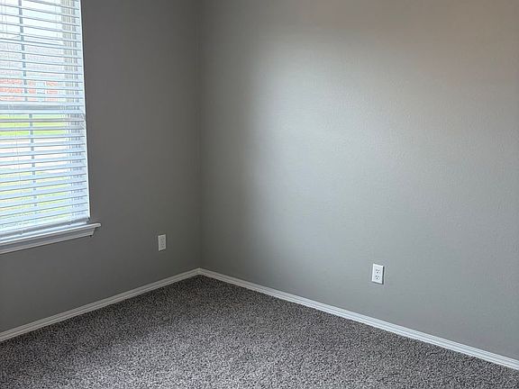 3rd image of 2805 Trailwood Dr #61281ABD6