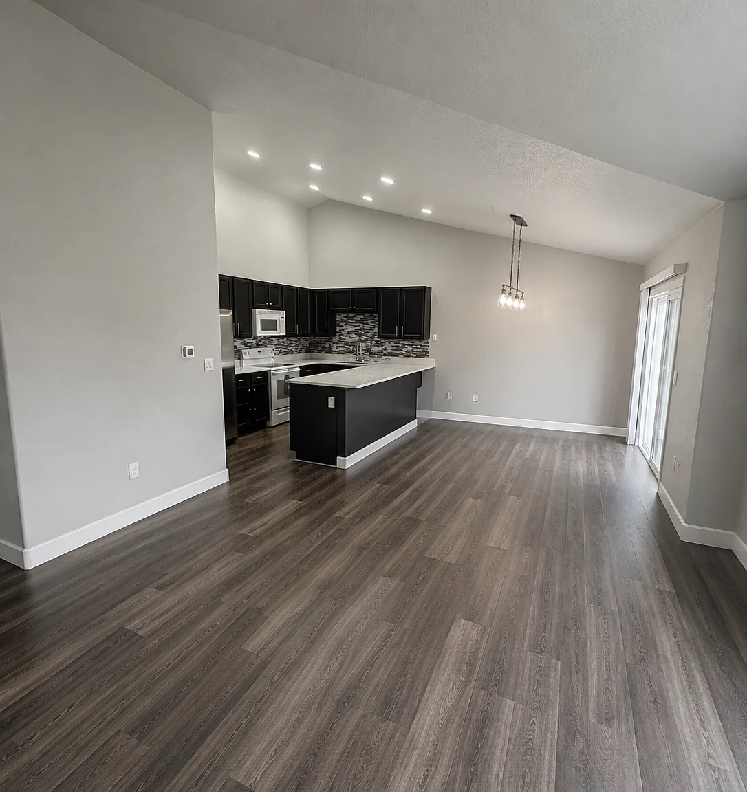 2 bed, 2.5 bath, 1580 sqft, $3,000 — Photo 1