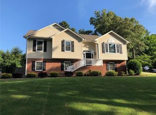 2005 Beaver Lake Rd, Anderson, SC 29625