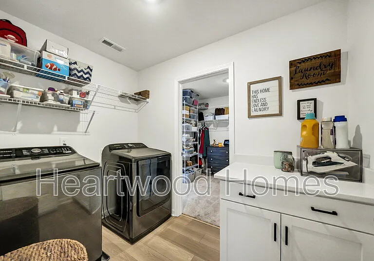 924 Windchase Way — Photo 32