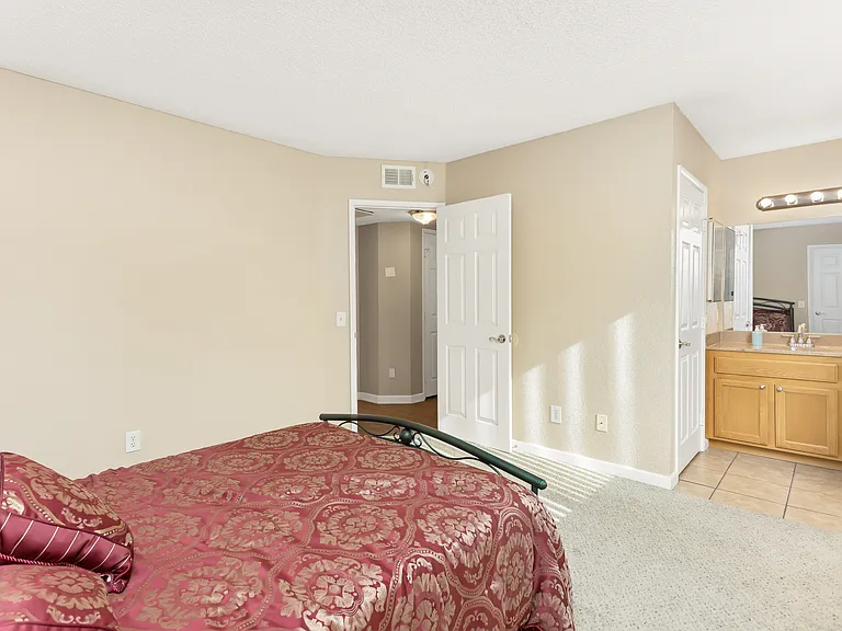 Quailpointe Apartments — Photo 33