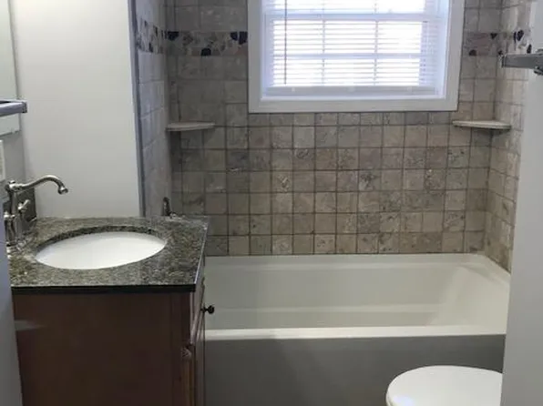 43 Northship Rd, Dundalk, MD 21222