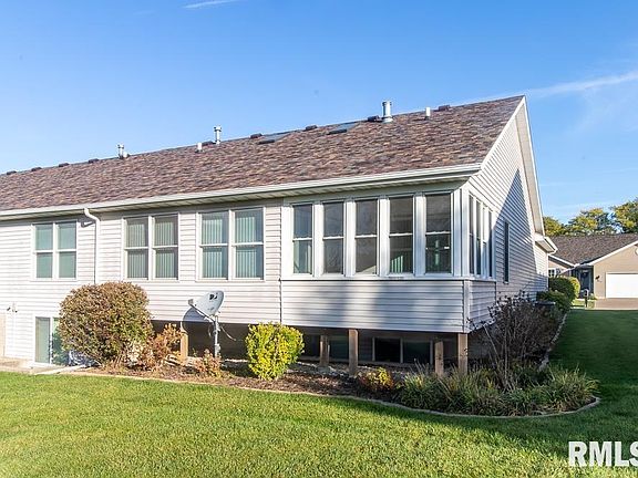2nd image of 5200 Villa Dr Unit 45