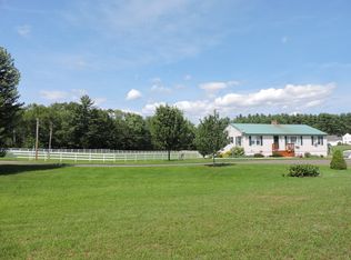 134 Hill Rd, Arundel, ME 04046