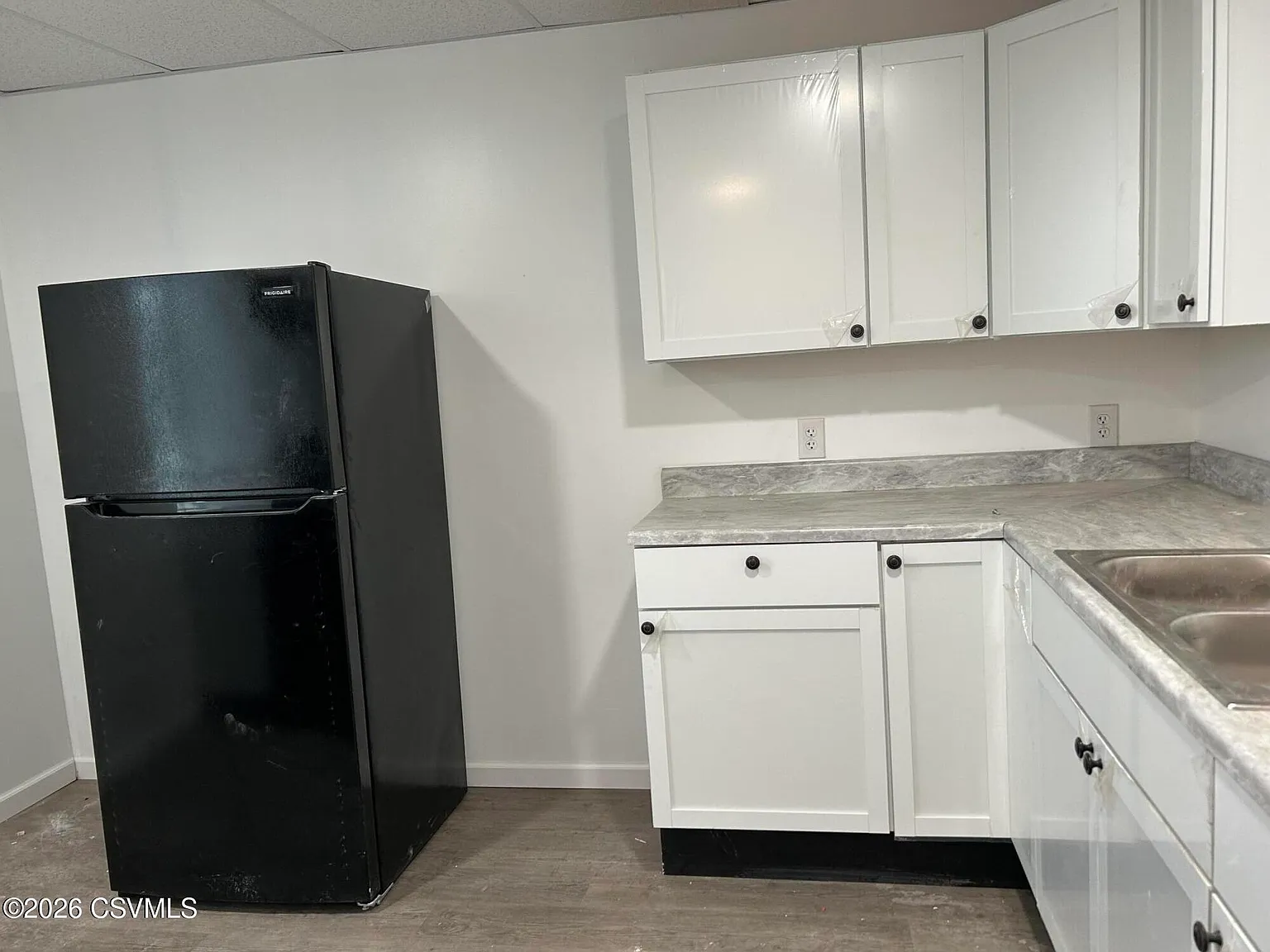 1 bed, 700 sqft, $900 — Photo 2