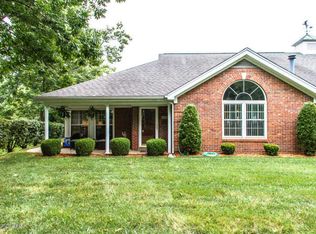 10507 Eagle Pines Ln, Louisville, KY 40223