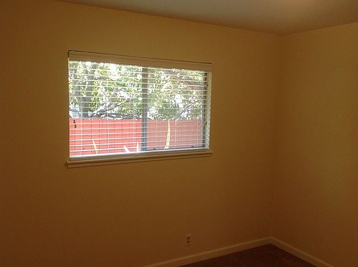 1st image of 1546 Oak Ave