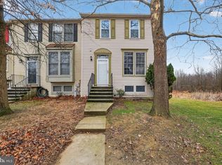 7 Rocky Brook Ct, Windsor Mill, MD 21244