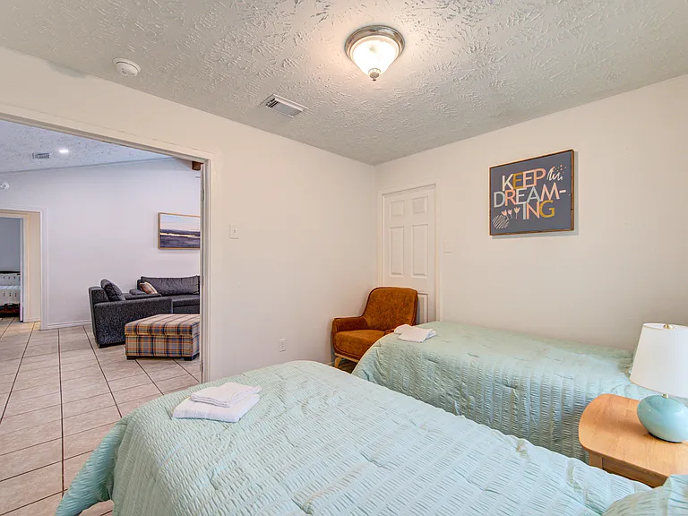 9126 Benwick Dr — Photo 30