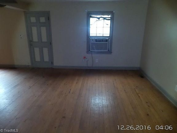 3rd image of 612 S Bridge St
