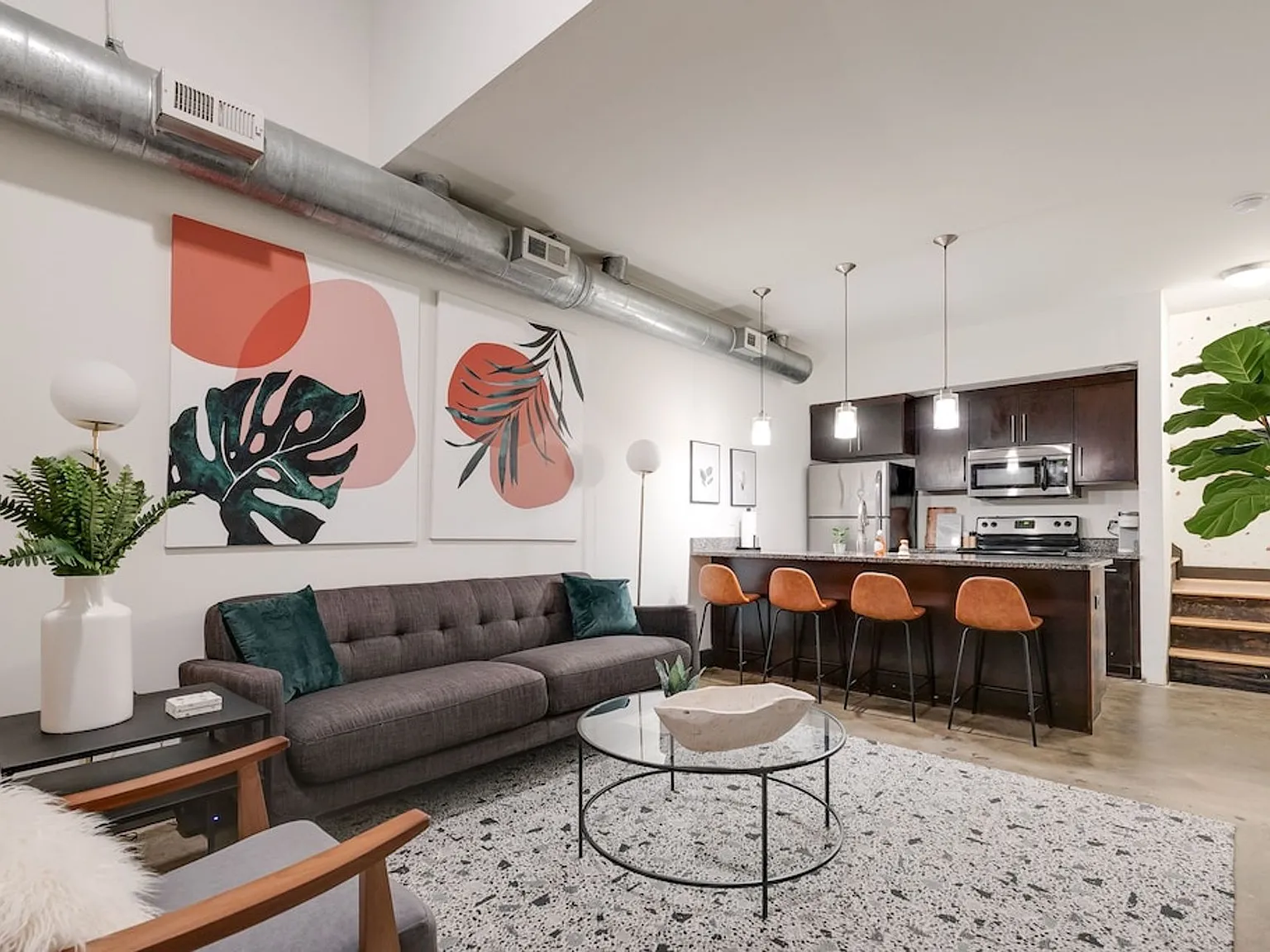 Atrium on Broad Apartments — Photo 4
