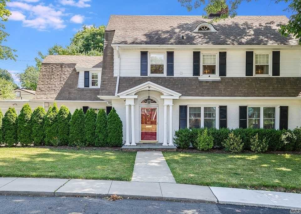 1st image of 60 Primrose Ave