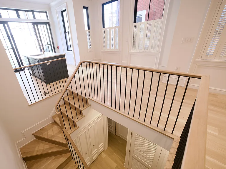 1227 N 6th St #6 — Photo 15