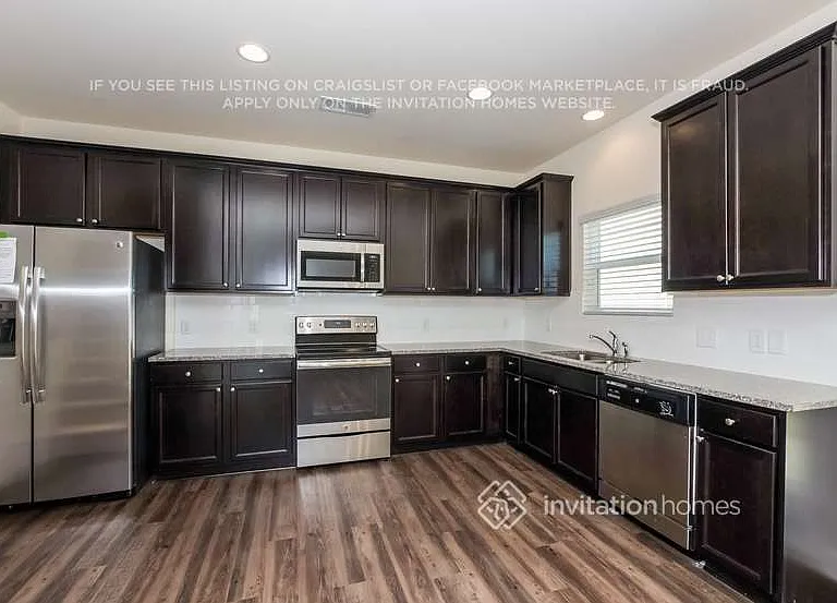9823 Maywine Cir — Photo 9
