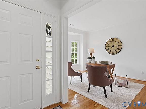 2nd image of 1700 Rolfield Way