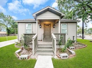 4702 Herschell St, Houston, TX 77028