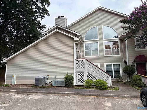 1034 Stones Throw Dr NW Photo 1