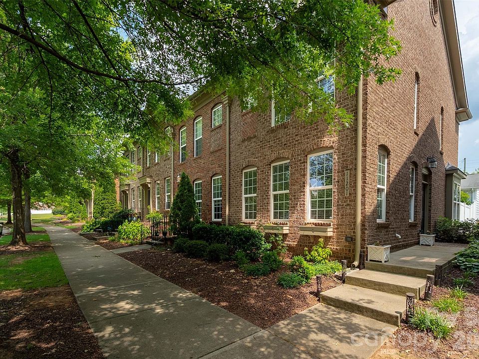 1st image of 11201 Cedar Walk Ln
