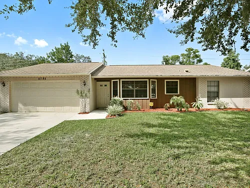 5785 Colonial Oaks Blvd Photo 1