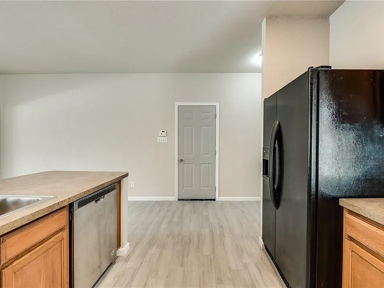 952 Bentwood Trl — Photo 9