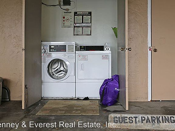 5th image of 2 Circle Dr APT G