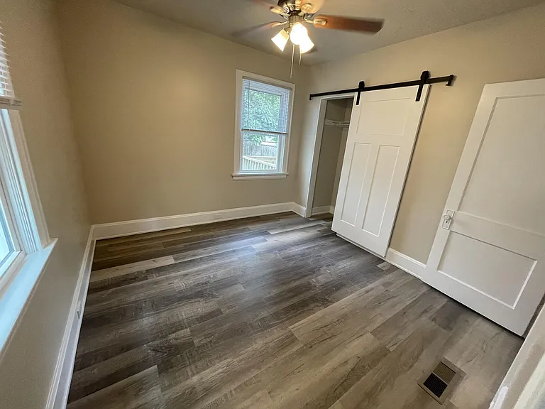 2226 Wheeler St — Photo 8