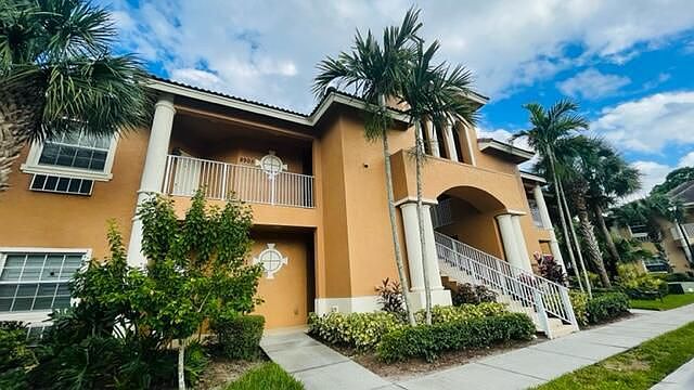 1st image of 8905 Sandshot Ct