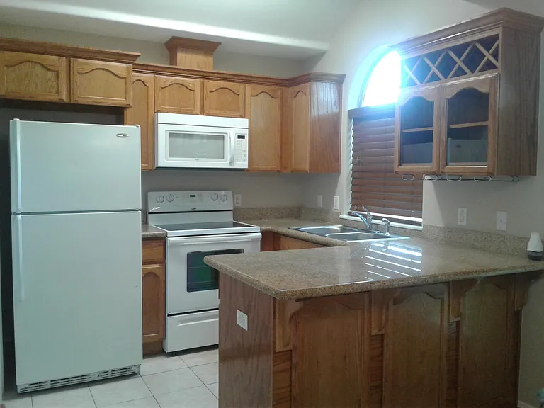1802 Upland Dr #2 — Photo 18