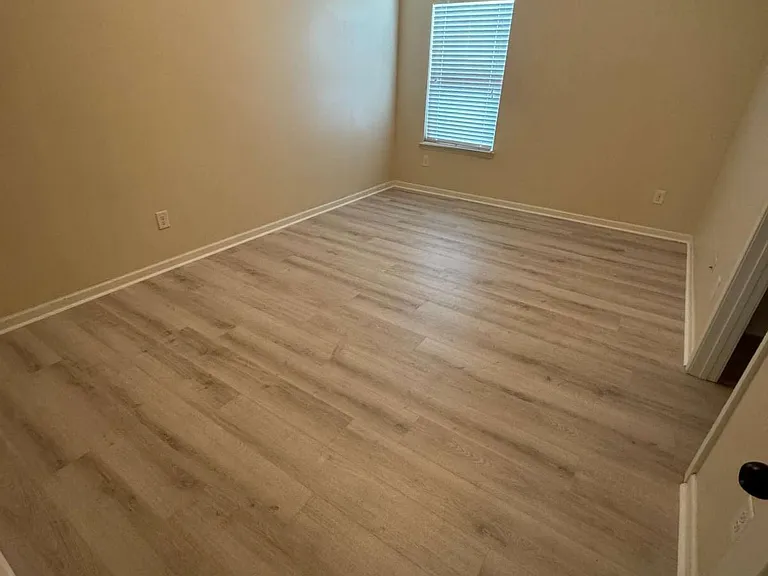 852 Nevis Way — Photo 15