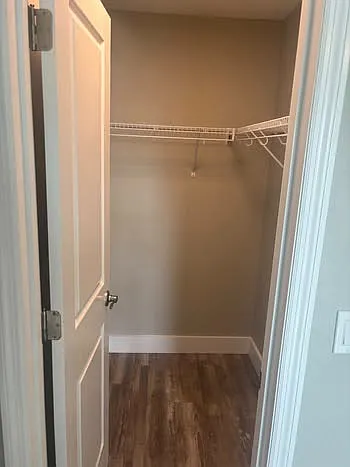 420 S 9th Ave — Photo 13