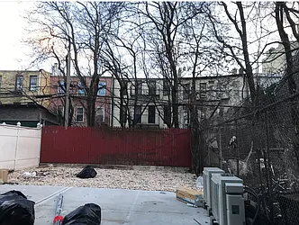 Rented by Reside New York