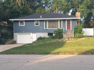 2418 12th Ave NW, Rochester, MN 55901