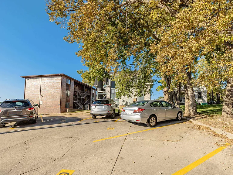 2427 J St #2 — Photo 20