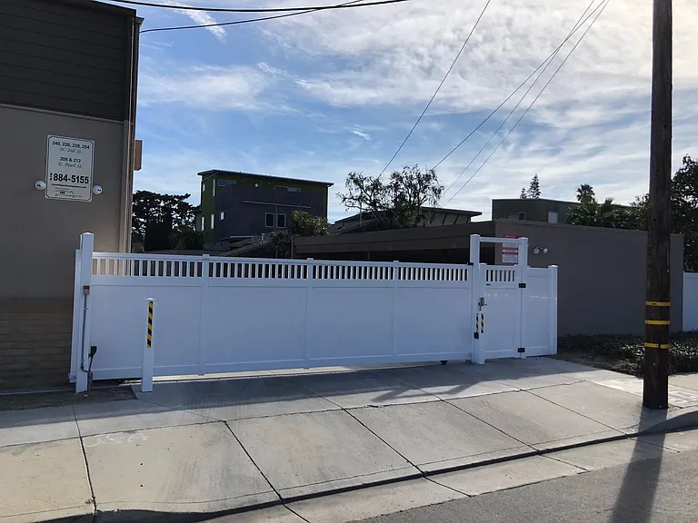 240 N 2nd St — Photo 26