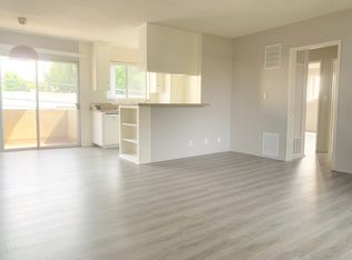 1642 Barry Ave #12, Los Angeles, CA 90025
