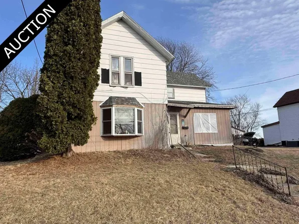 164 South High Street, Mayville, WI 53050