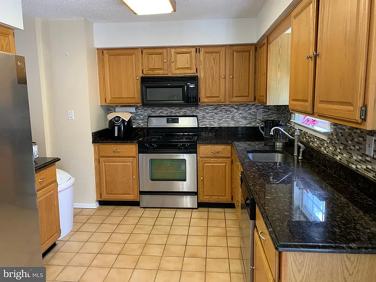 41 Ketley Pl — Photo 2