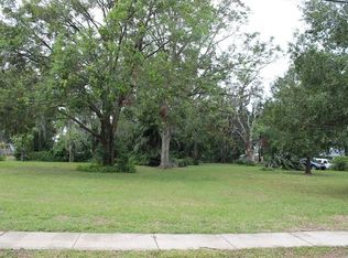 602 NW 2nd Ave, Mulberry, FL 33860