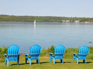 635 Us Rte 1, Robbinston, ME 04671