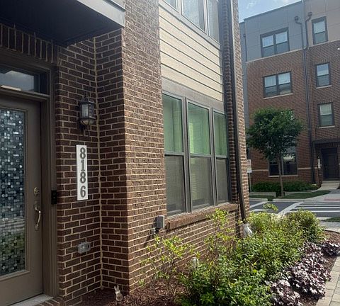 2nd image of 8186 Varick Pl