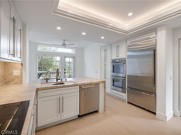5th image of 85 Hillsdale Dr