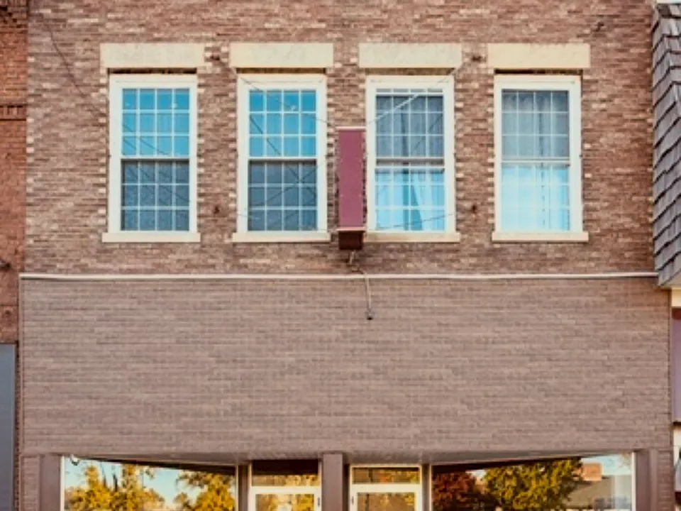 114 E Main St #2