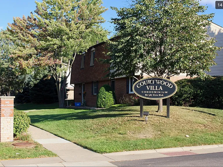 901 Kirts Blvd — Photo 18