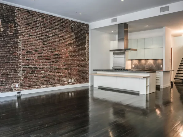 109 Greene Street image 1 of 17