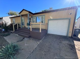 7868 E King St, Tulsa, OK 74115