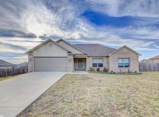 148 Cambridge Dr, Hot Springs, AR 71913