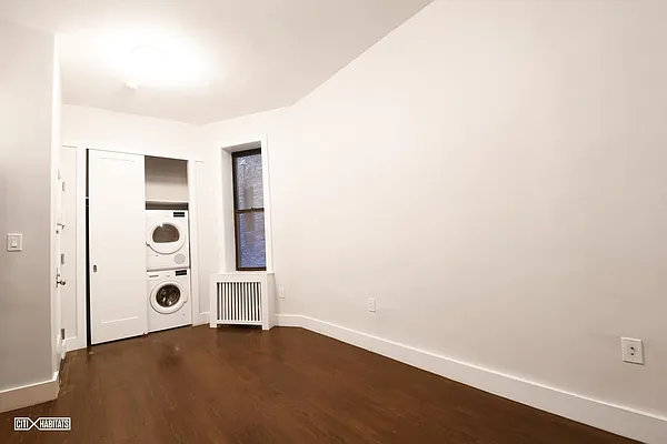 Rented by Citi Habitats | media 8