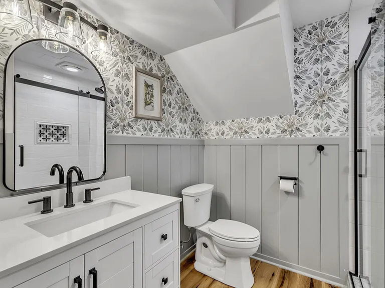 1126 Trailwood Dr — Photo 21