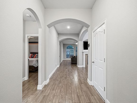 3rd image of 33026 Kinley Ann Ct